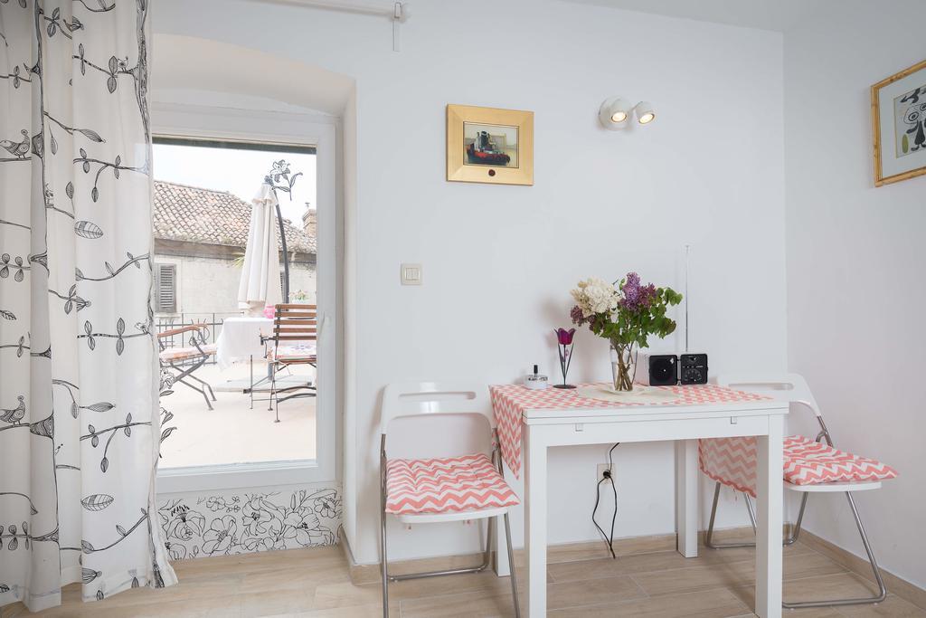 Phoenix Studio Apartment Split Eksteriør billede
